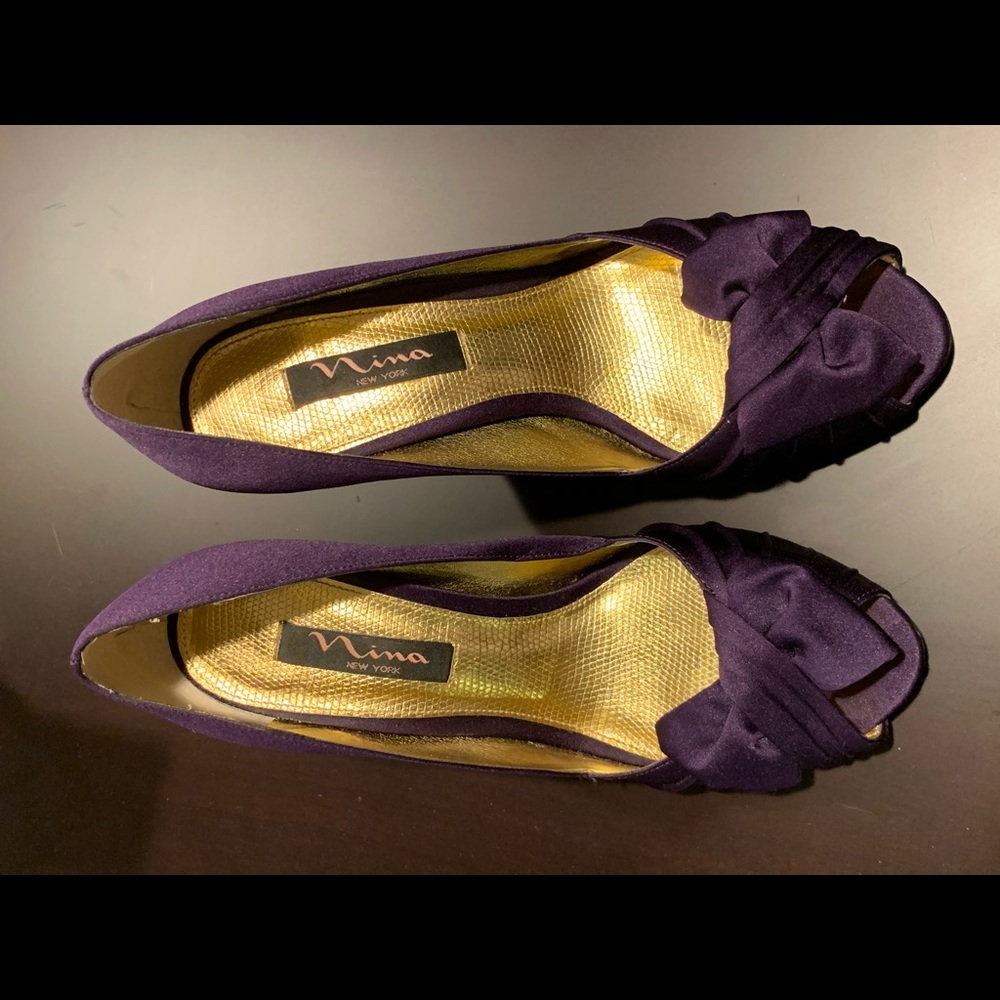 Nina Forbes 2 Bow Peep-Toe Evening Pumps